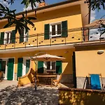Olmi Daire Marina di Campo